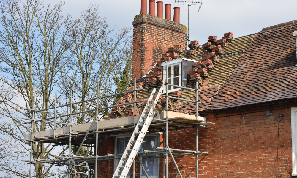 Signs Your Roof Needs Attention Before Winter Sets In